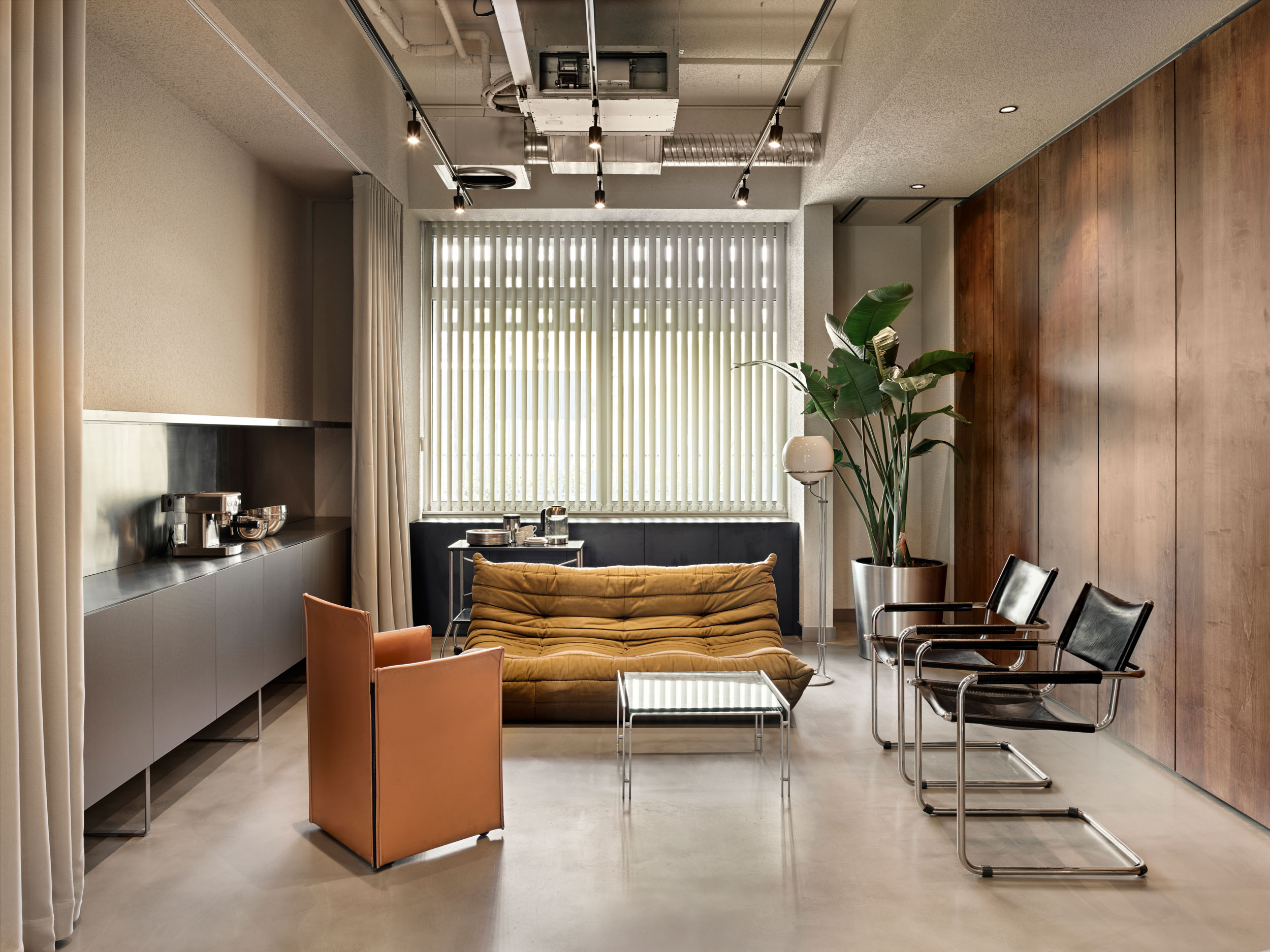 Custom Suite